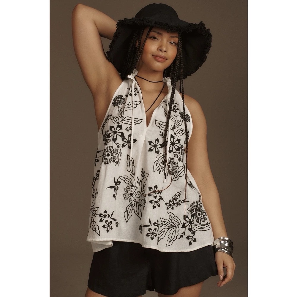 Anthropologie Pilcro The Tavi Blouse Tank Edition White Black Embroidered Floral